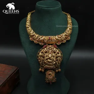 ARUNDHATHI NAGAS NECKLACE