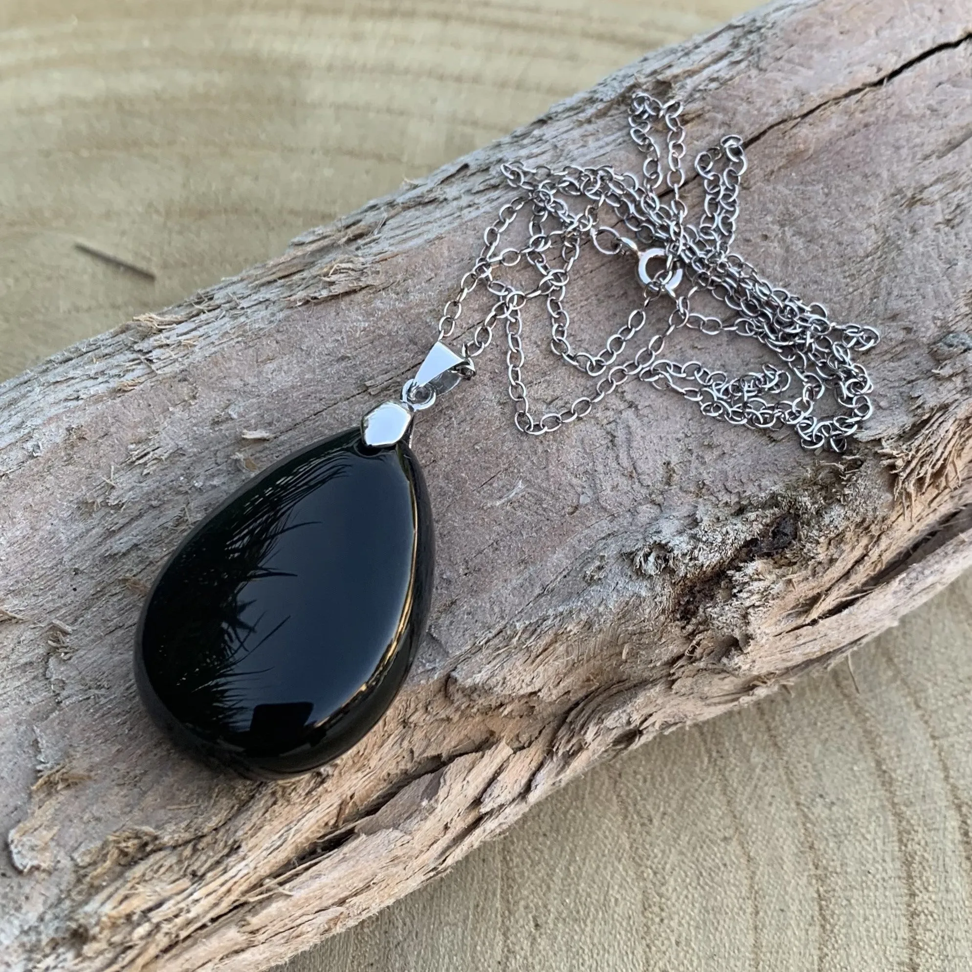 Black obsidian pendant "The powerful protection", heart and drop