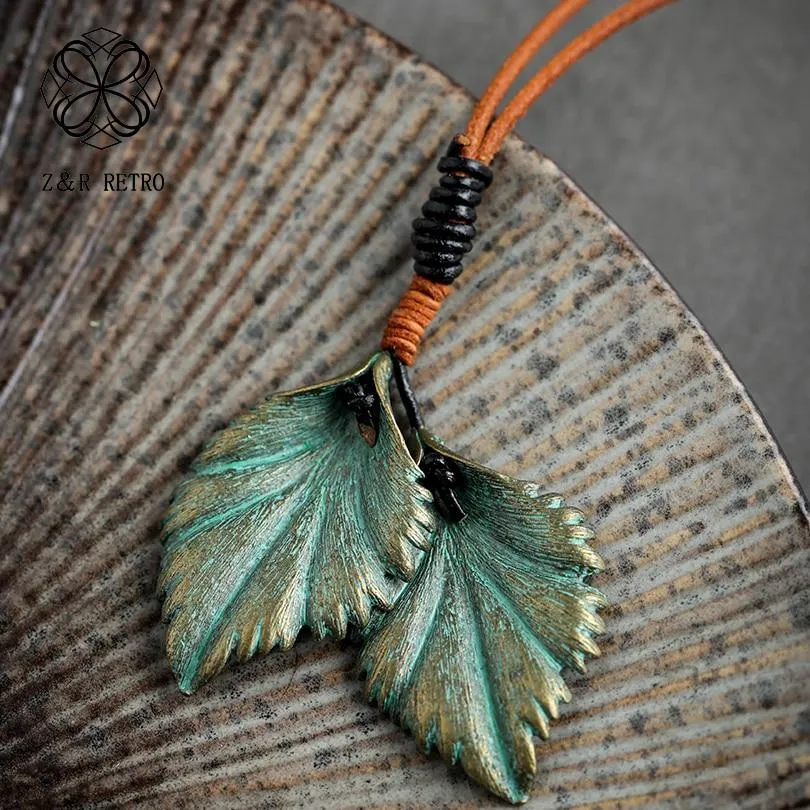 Green Leaf Necklace