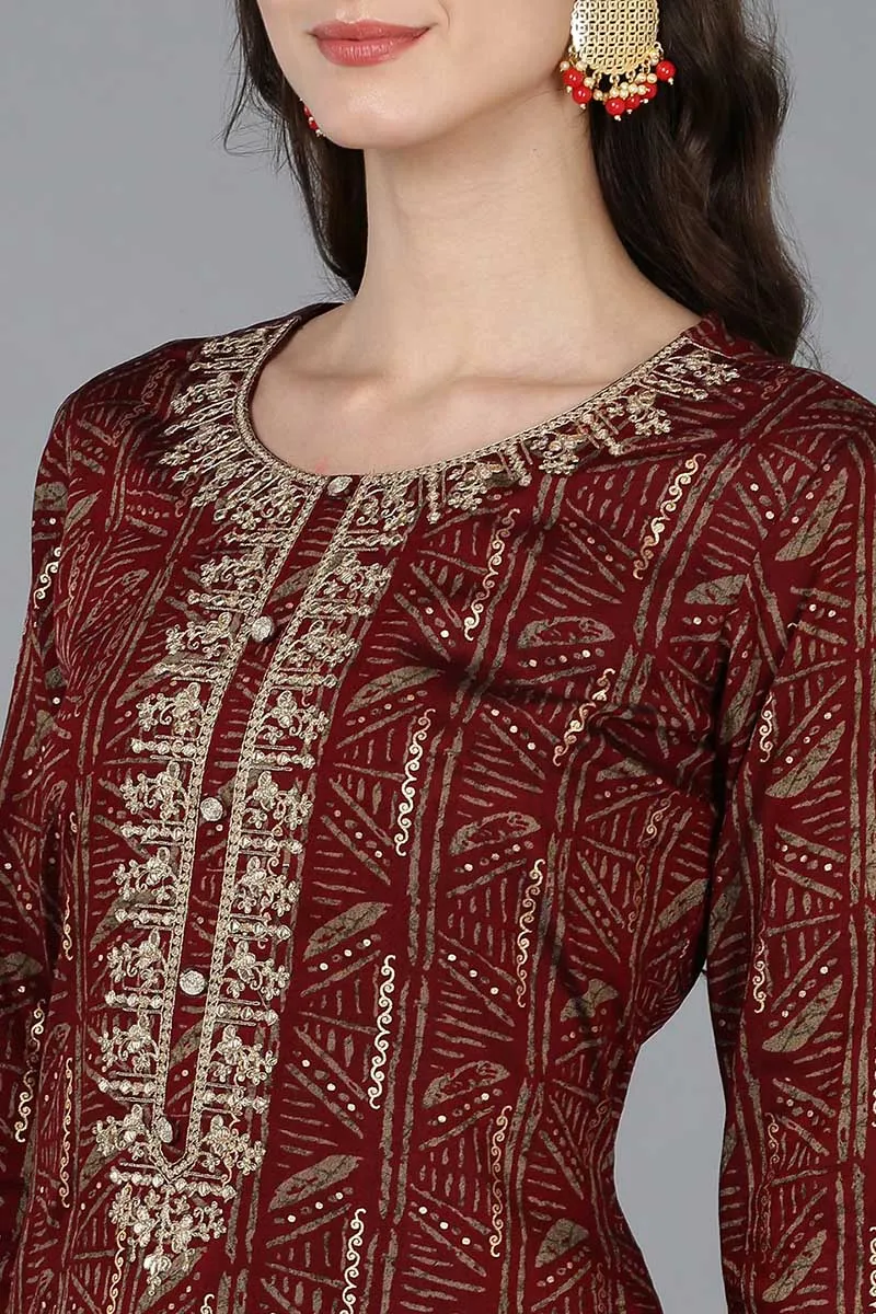 Maroon Silk Blend Ethnic Motifs Embroidered Straight Kurta