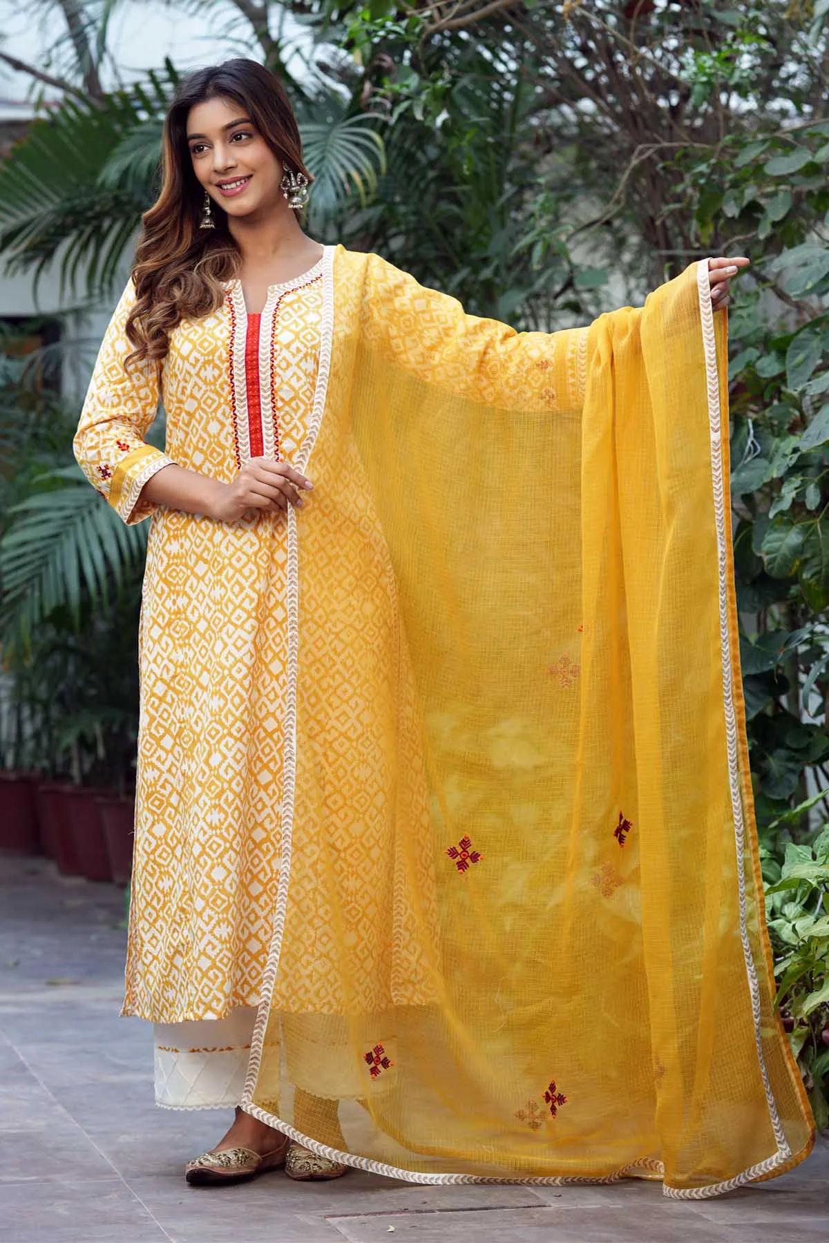 Mustard Yellow Kotadoriya Dupatta With fabric Borders