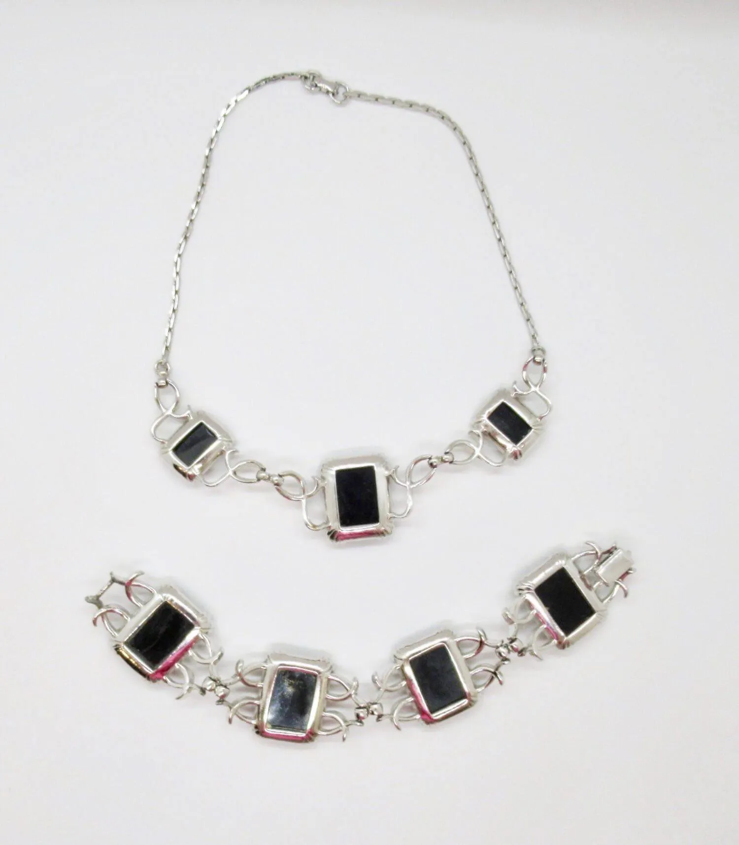 Striking Vintage Silver and Black Necklace and Bracelet Demi Parure