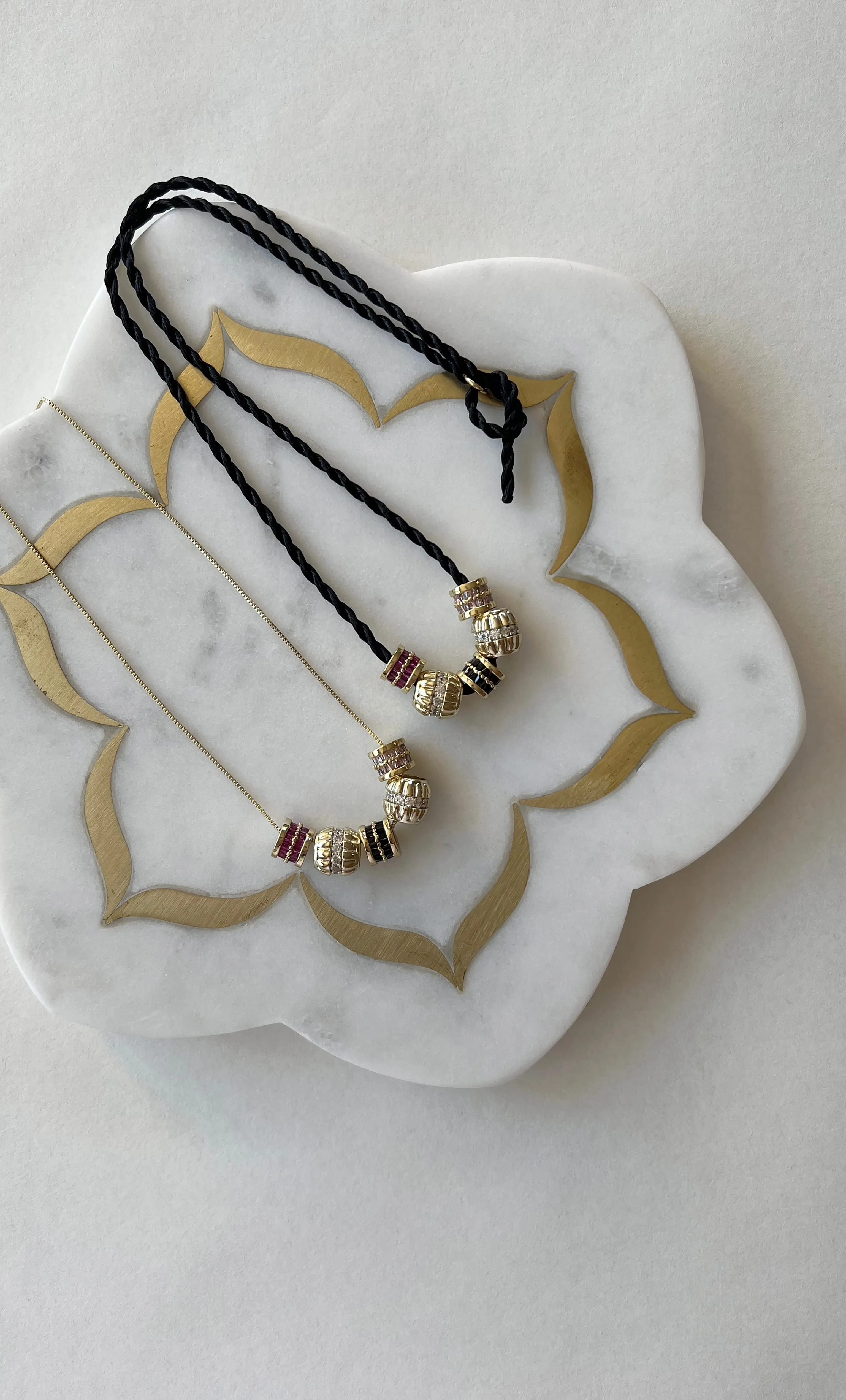 The Tunik Jewel's of the Night Necklace - Gold