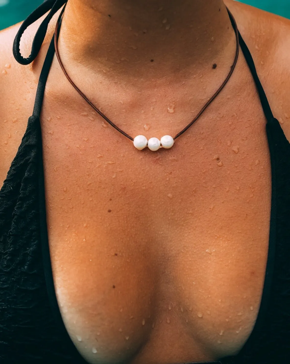 White Triple Pearl (unisex)