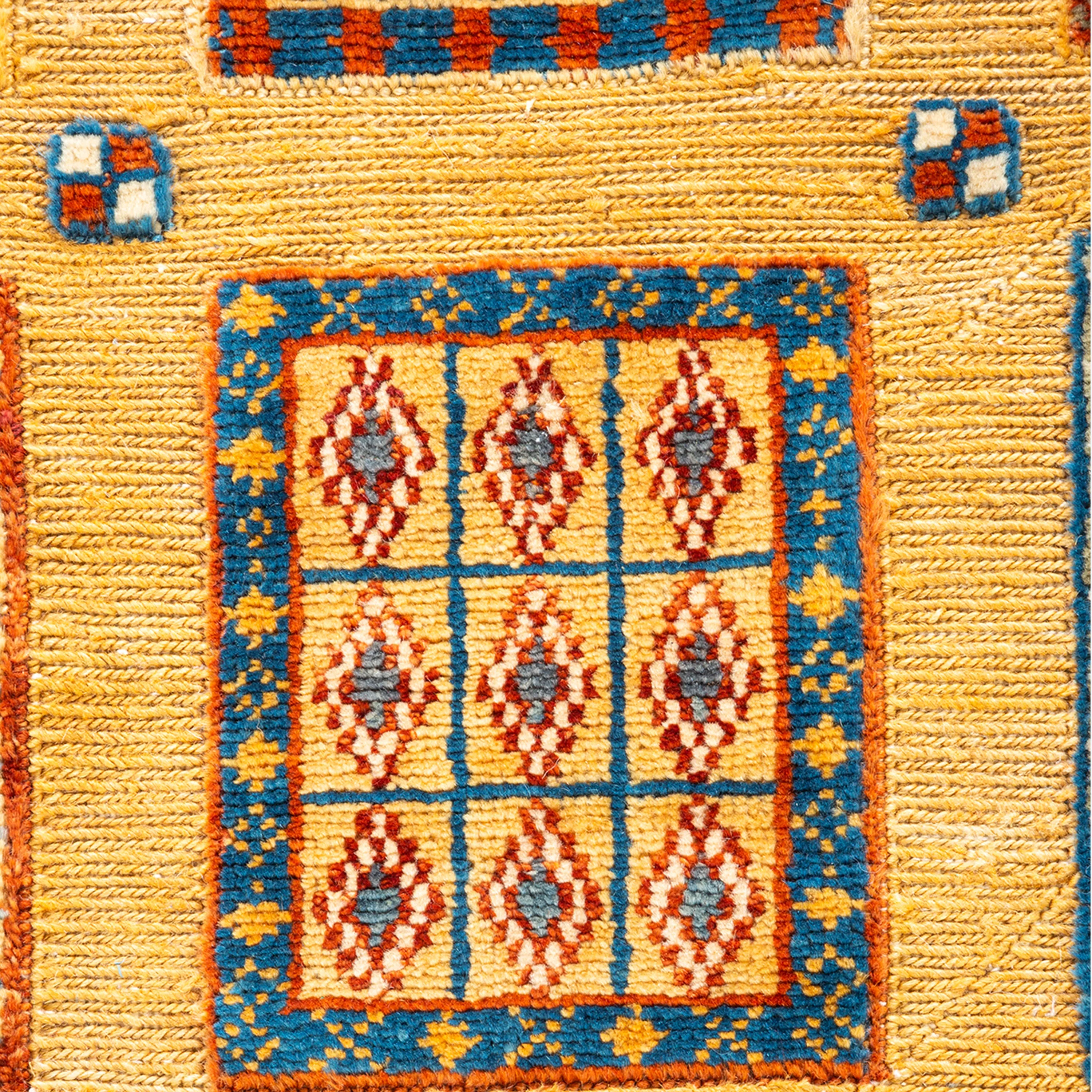 Yellow Traditional Wool Rug - 5' 5 x 6' 6"